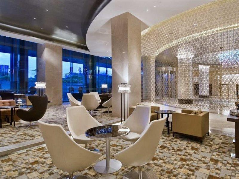 מלון Hilton צ'נאי מראה חיצוני תמונה